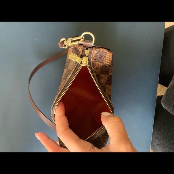 Louis Vuitton Mini Papillon - Picture 3 of 6